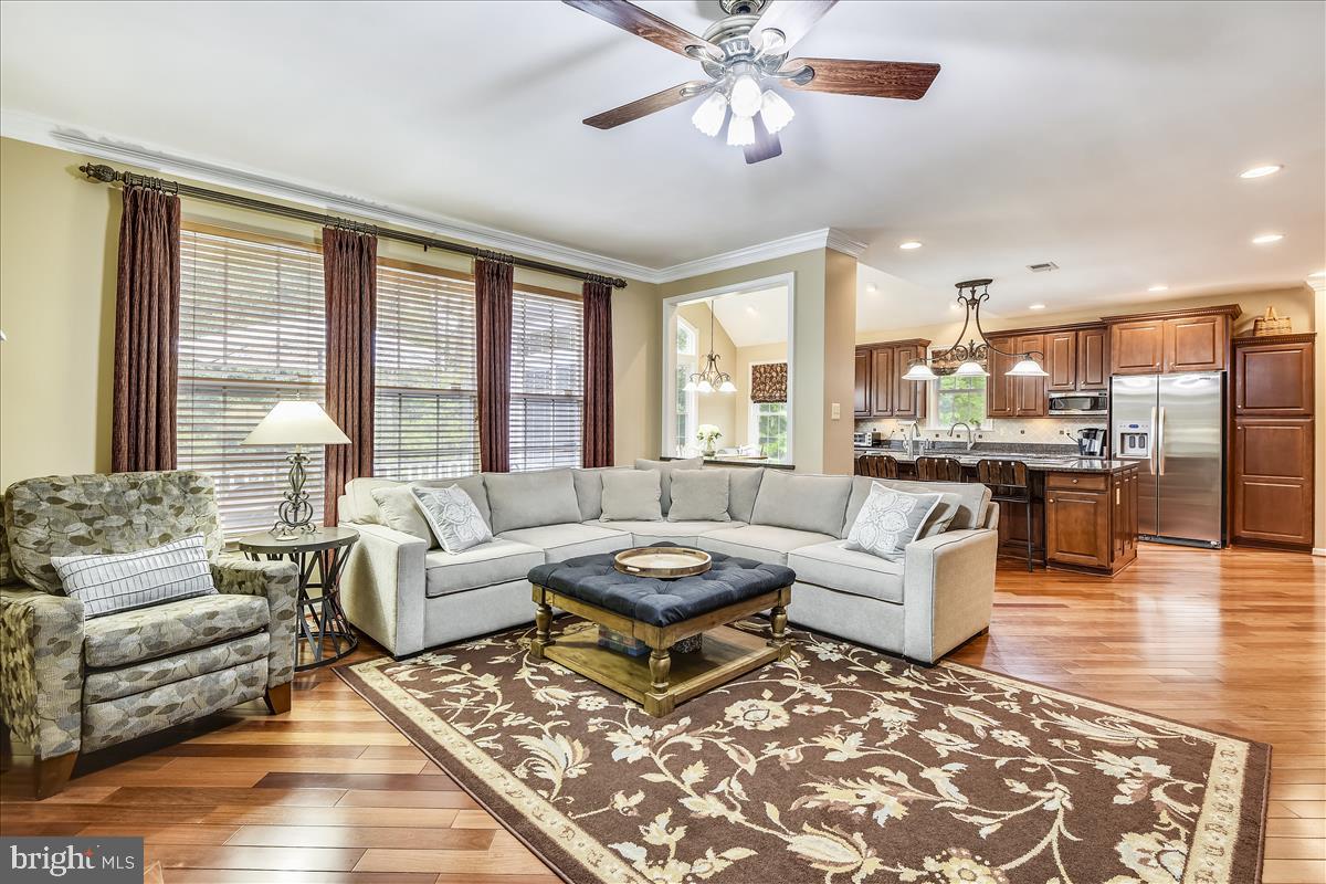 2805 Carver Road Crofton, MD 21114 - Photo 14 of 35 Family Room