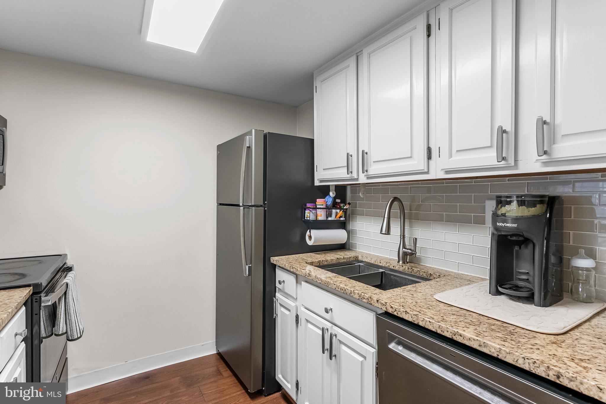 6 West Azalea Lane Mount Laurel, NJ 08054 - Photo 5 of 22