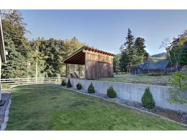 $575,000 | 42811 Northeast Columbia Tie Road, Amboy, WA 98601