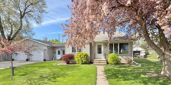 $165,000 | 270 North Street East, Vesta, MN 56292