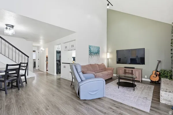 $415,000 | 8109 Cottonwood Hills Circle, Sandy, UT 84094