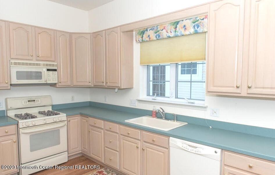27 Pine Valley Road Jackson, NJ 08527 - Photo 5 of 13 20181024143919942263000000-o (2) (1)