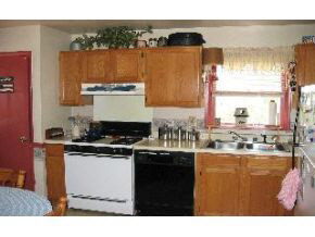 593 West Green Road Bloomington, IN 47403 - Photo 4 of 16 Gallery Image 4