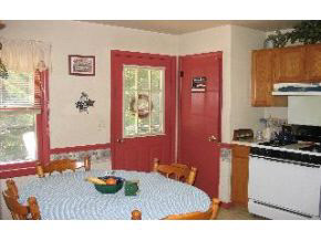 593 West Green Road Bloomington, IN 47403 - Photo 5 of 16 Gallery Image 5