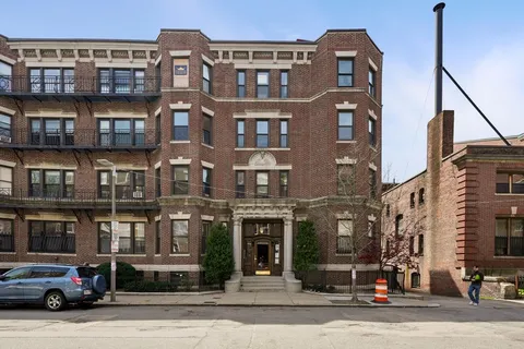 $950,000 | 107 Jersey Street, Unit 15, Boston, MA 02215
