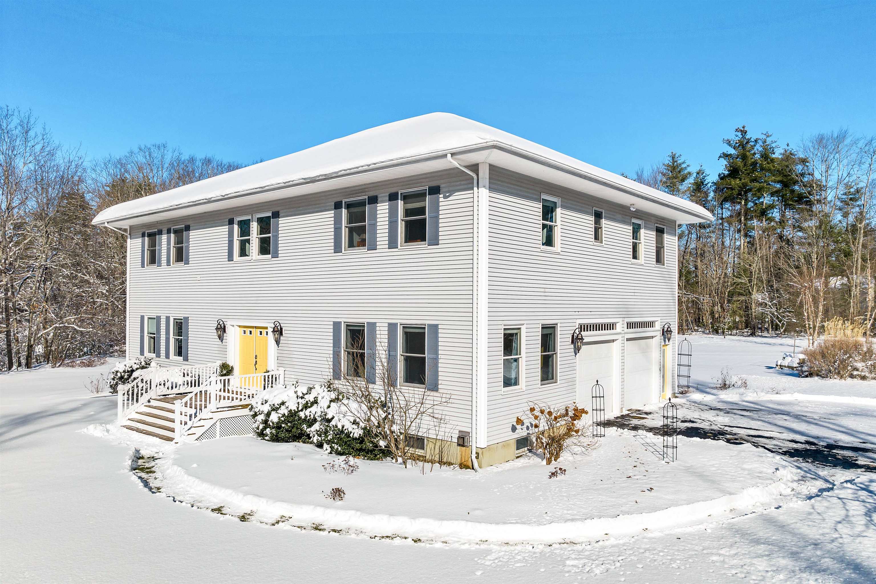 202 Back Road Dover, NH 03820 - Photo 1 of 35