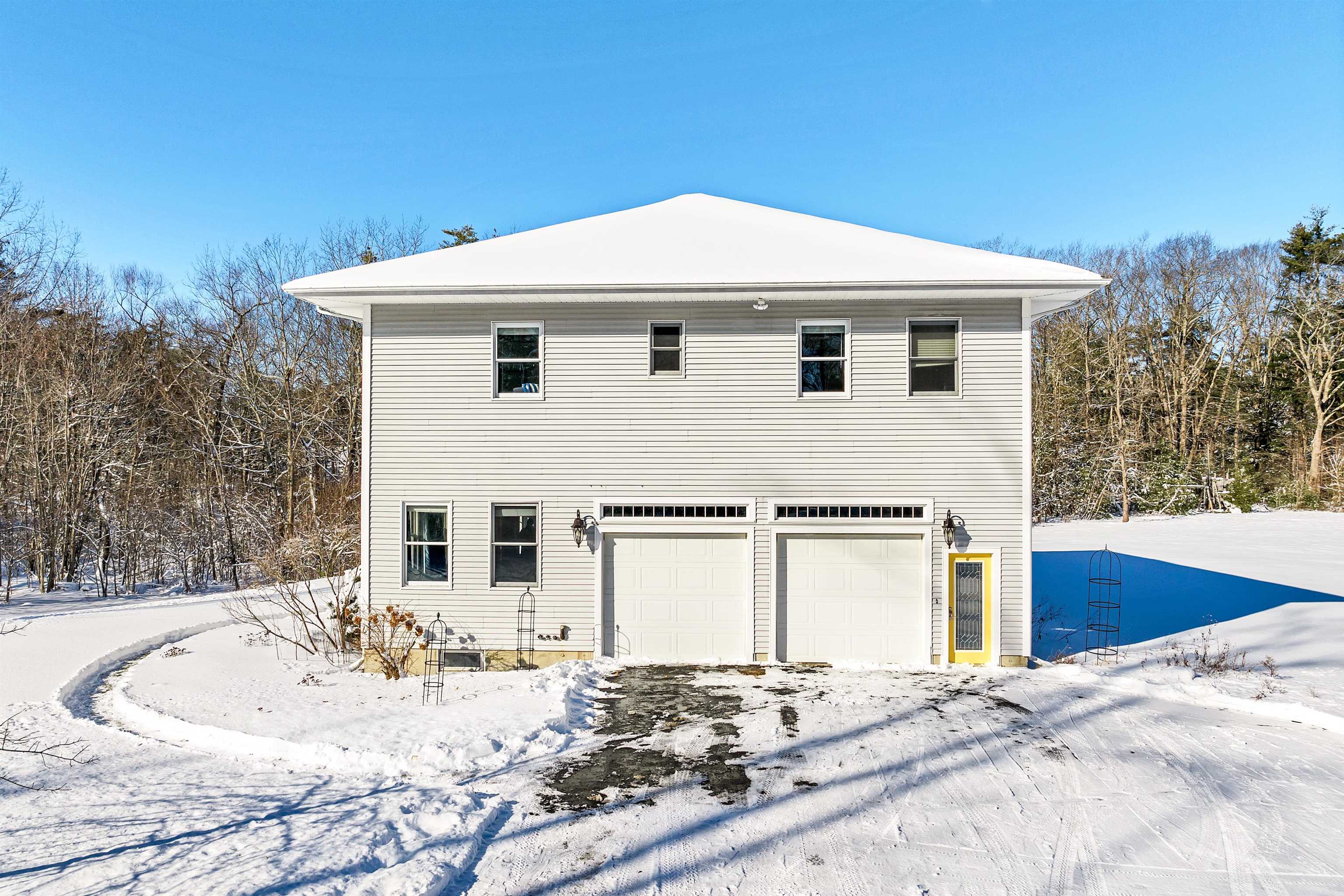 202 Back Road Dover, NH 03820 - Photo 2 of 35