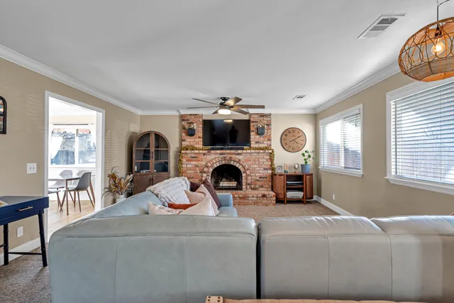 $399,000 | 2571 Erin Lane, Redding, CA 96002