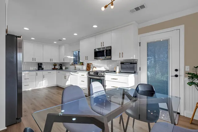 $399,000 | 2571 Erin Lane, Redding, CA 96002