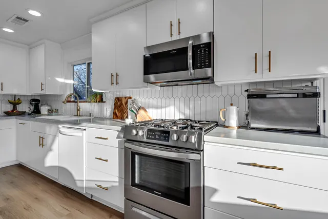 $399,000 | 2571 Erin Lane, Redding, CA 96002