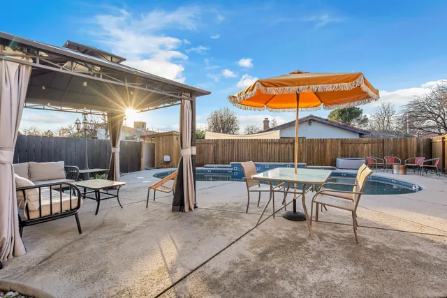 $399,000 | 2571 Erin Lane, Redding, CA 96002