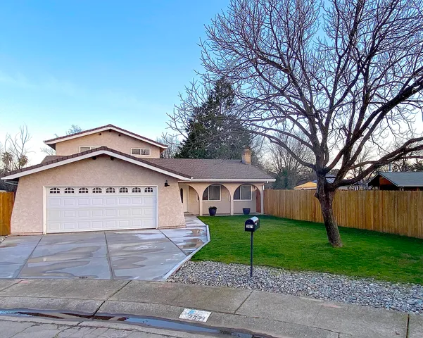 $399,000 | 2571 Erin Lane, Redding, CA 96002