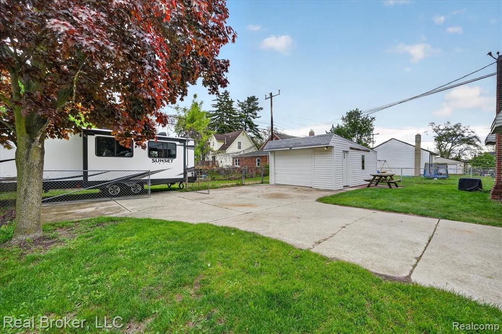 29630 Joy Road Livonia, MI 48150 - Photo 50 of 55 Gallery Image 50