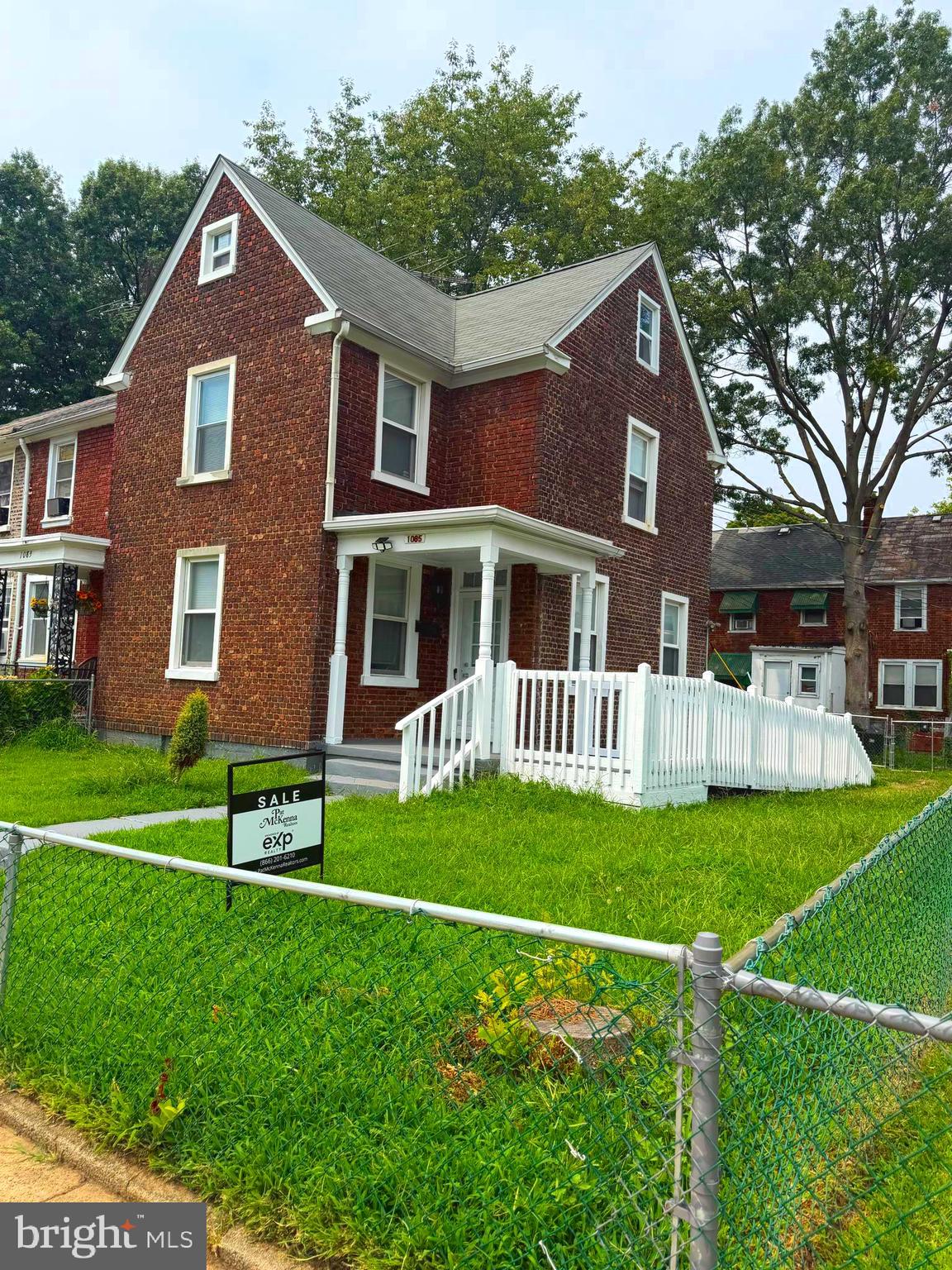 1085 Niagara Road Camden, NJ 08104 - Photo 1 of 7 Gallery Image 1