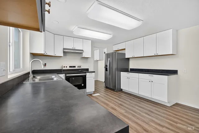 $419,000 | 128 Persimmon Street, Genesee, ID 83832