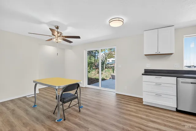 $419,000 | 128 Persimmon Street, Genesee, ID 83832