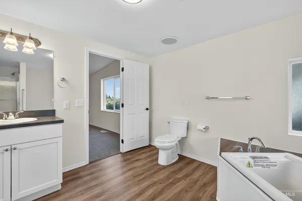 $414,000 | 128 Persimmon Street, Genesee, ID 83832