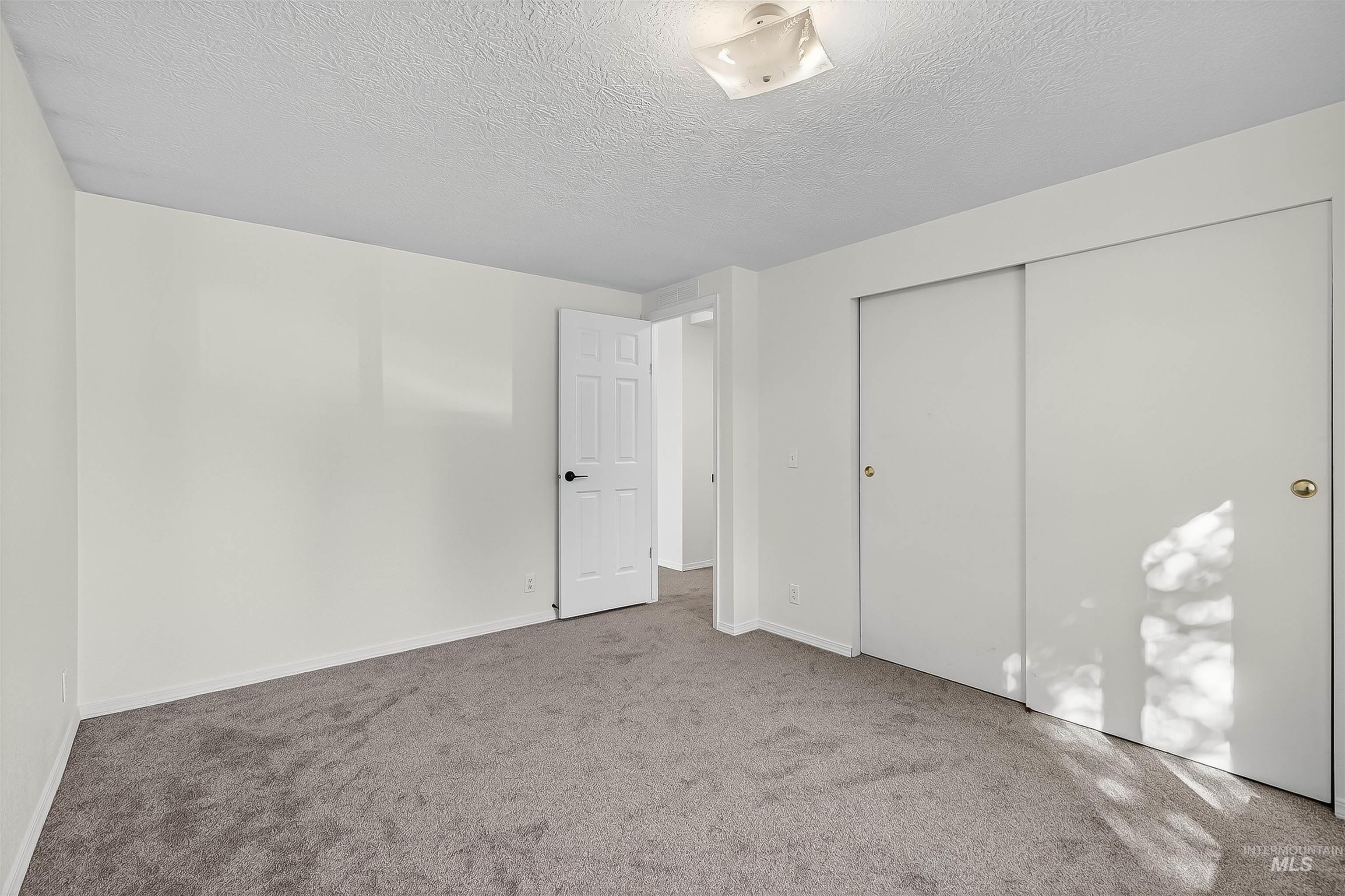 128 Persimmon Street Genesee, ID 83832 - Photo 35 of 48