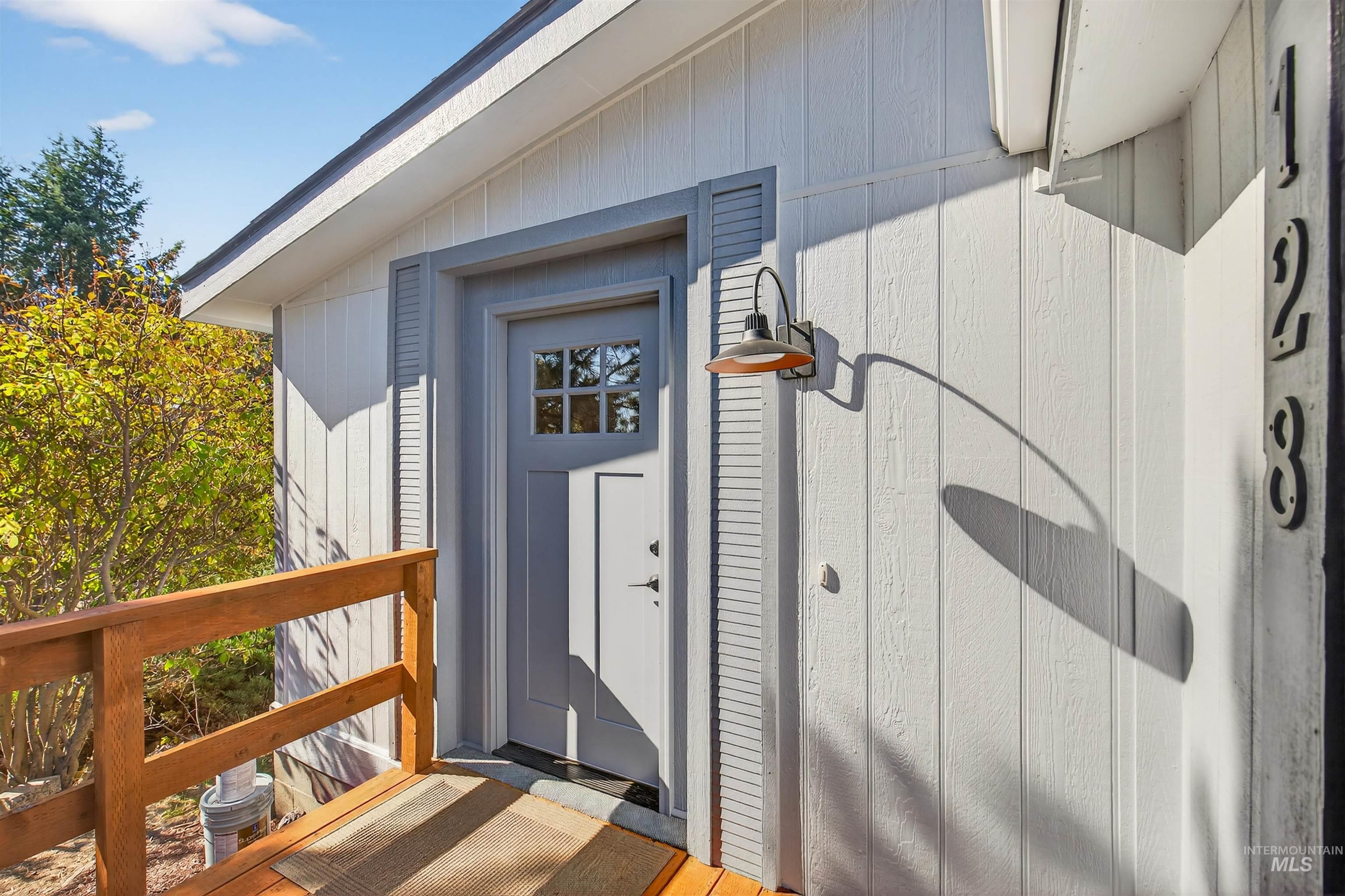 128 Persimmon Street Genesee, ID 83832 - Photo 8 of 48