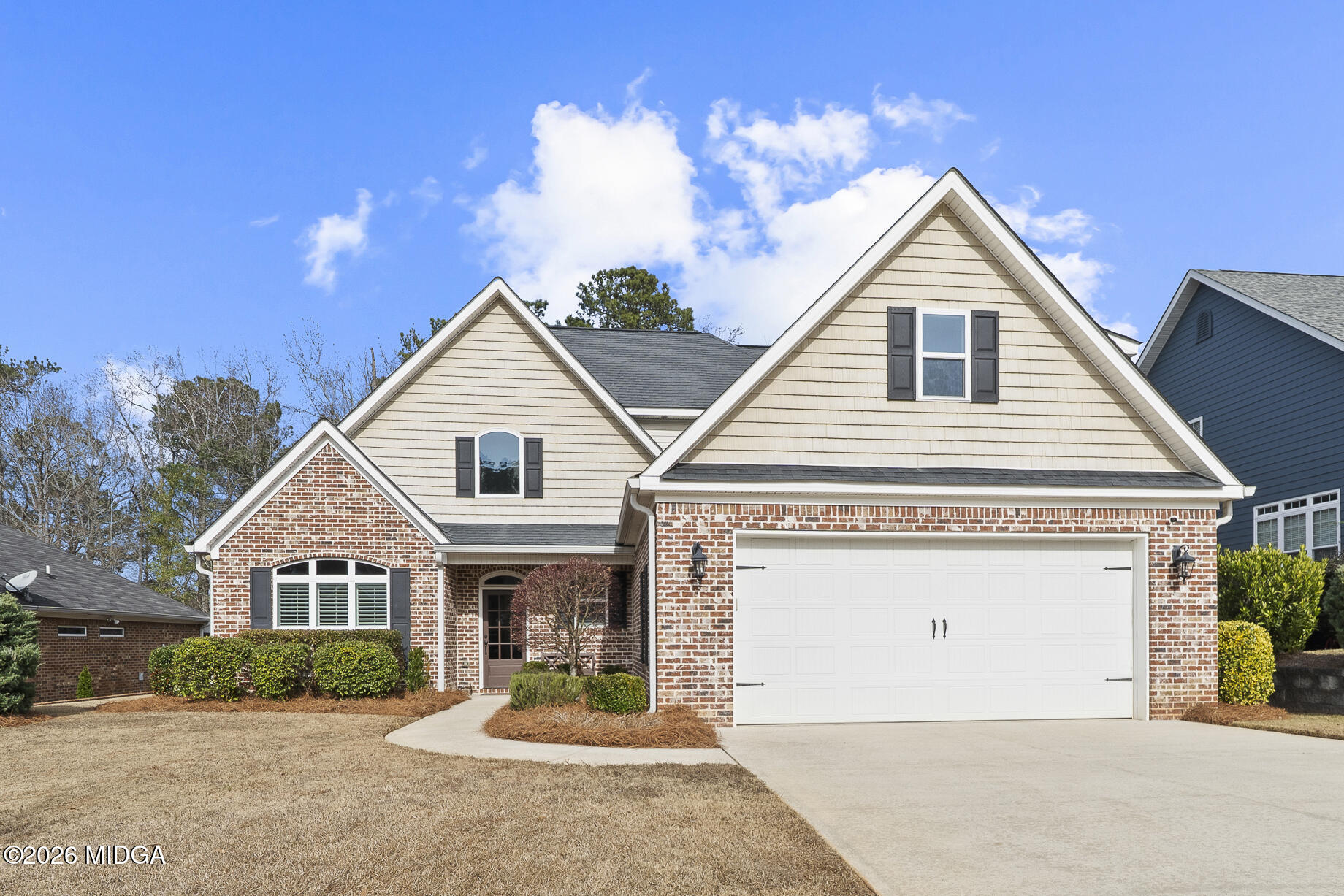 a view of house and street view