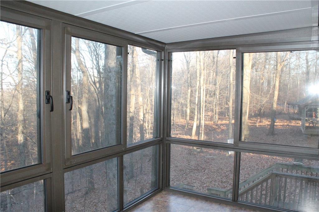 3705 Raspberry Lane Nashville, IN 47448 - Photo 11 of 37 Gallery Image 11