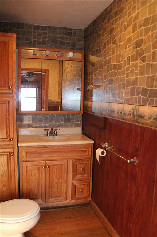 3705 Raspberry Lane Nashville, IN 47448 - Photo 14 of 37 Gallery Image 14