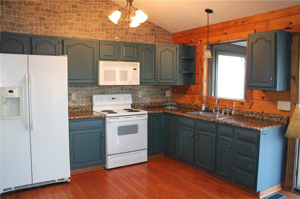 3705 Raspberry Lane Nashville, IN 47448 - Photo 9 of 37 Gallery Image 9