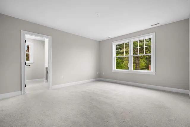 $699,000 | 214 Pembroke Street, Pembroke, NH 03275