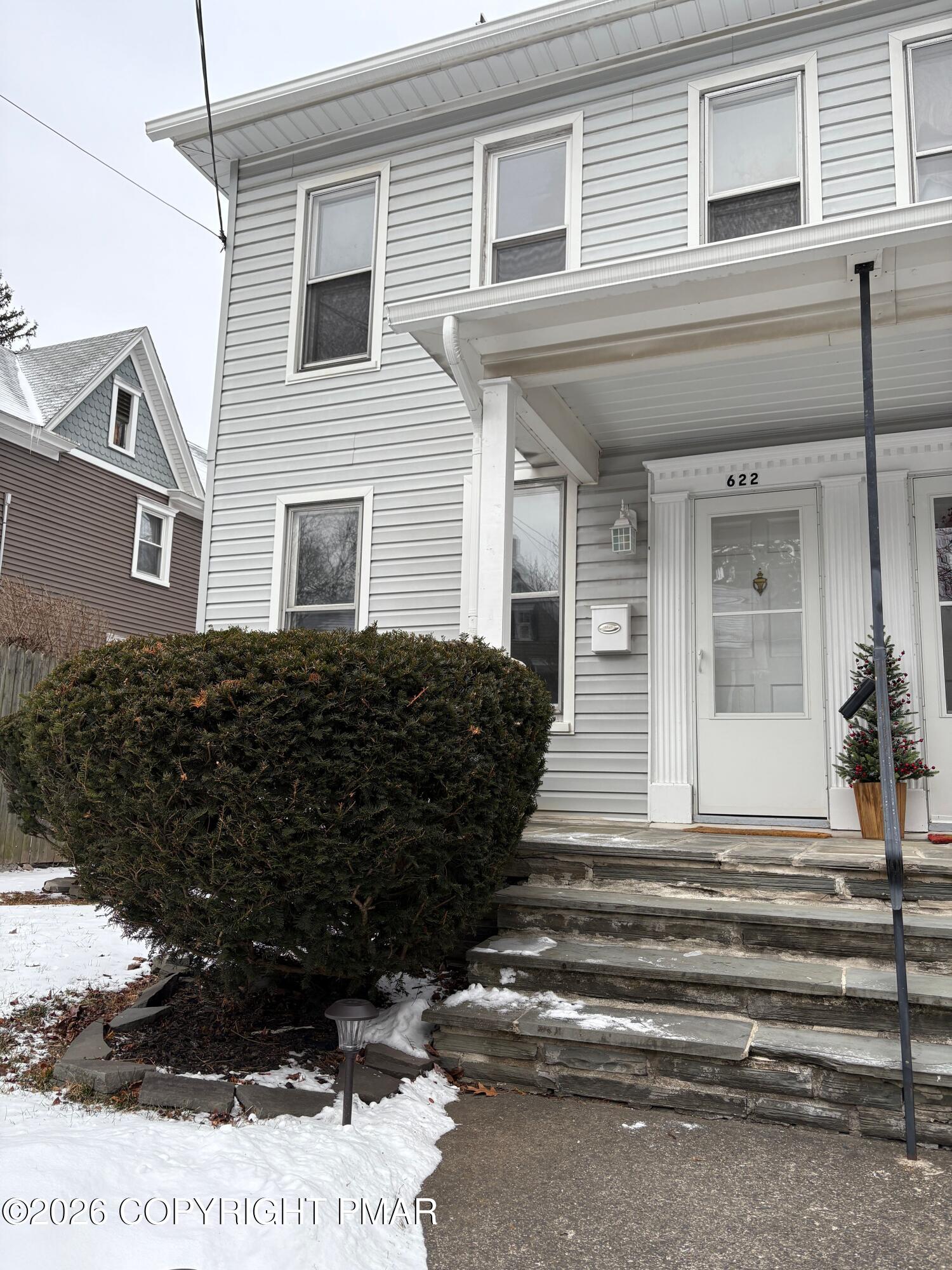 622 Scott Street Stroudsburg, PA 18360 - Photo 2 of 14 a front view of a house