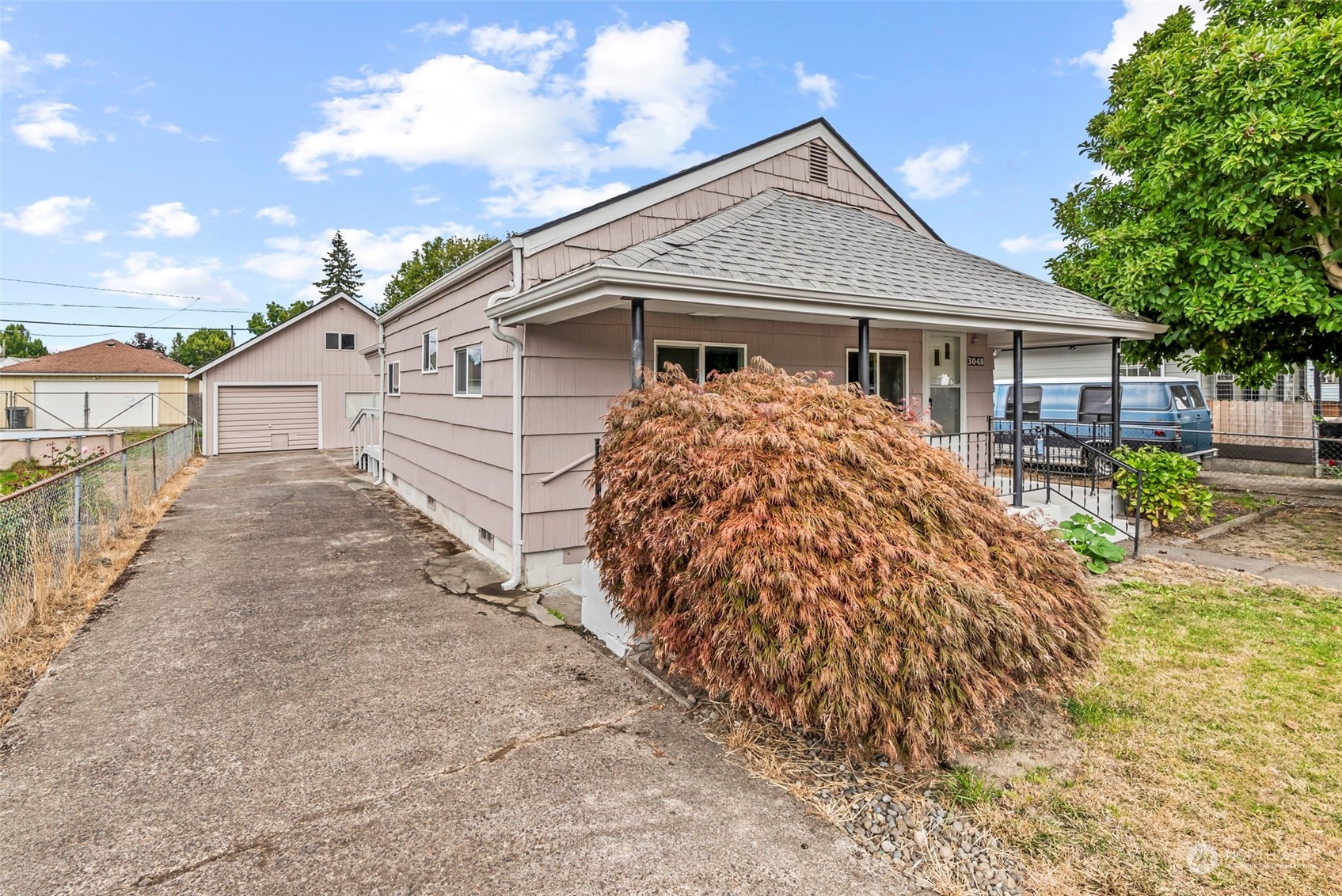3048 Delaware Street Longview, WA 98632 - Photo 4 of 25 Gallery Image 4