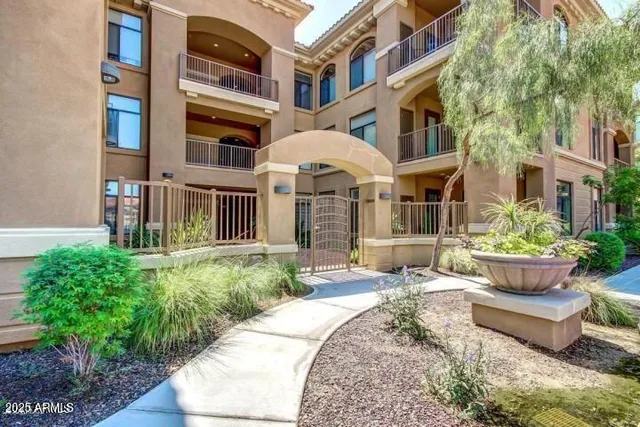$3,800 | 11640 North Tatum Boulevard, Unit 3039, Phoenix, AZ 85028