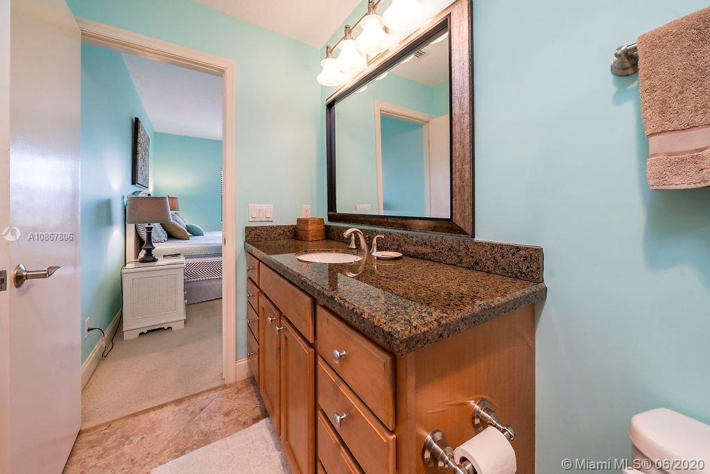 275 South Beach Road, Unit C103 Tequesta, FL 33469 - Photo 20 of 36 Gallery Image 20