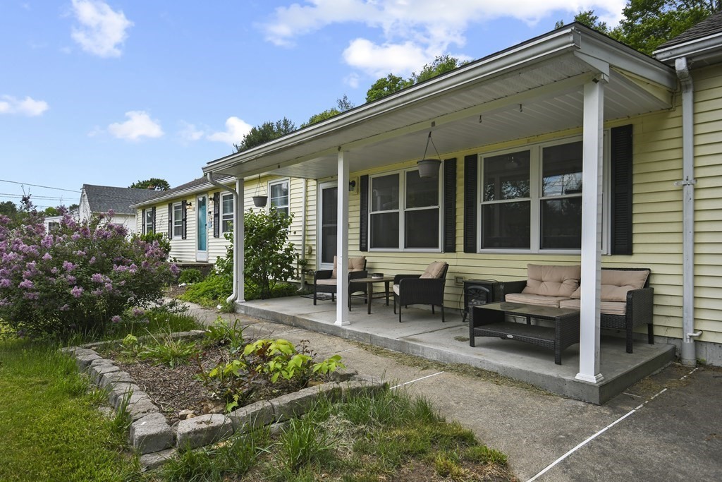 410 Wheelwright Road Barre, MA 01005 - Photo 2 of 33
