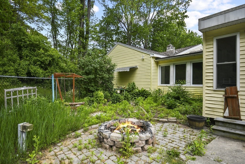 410 Wheelwright Road Barre, MA 01005 - Photo 31 of 33