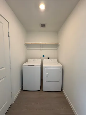 $1,900 | 5727 Little Redwing Drive, Baytown, TX 77521