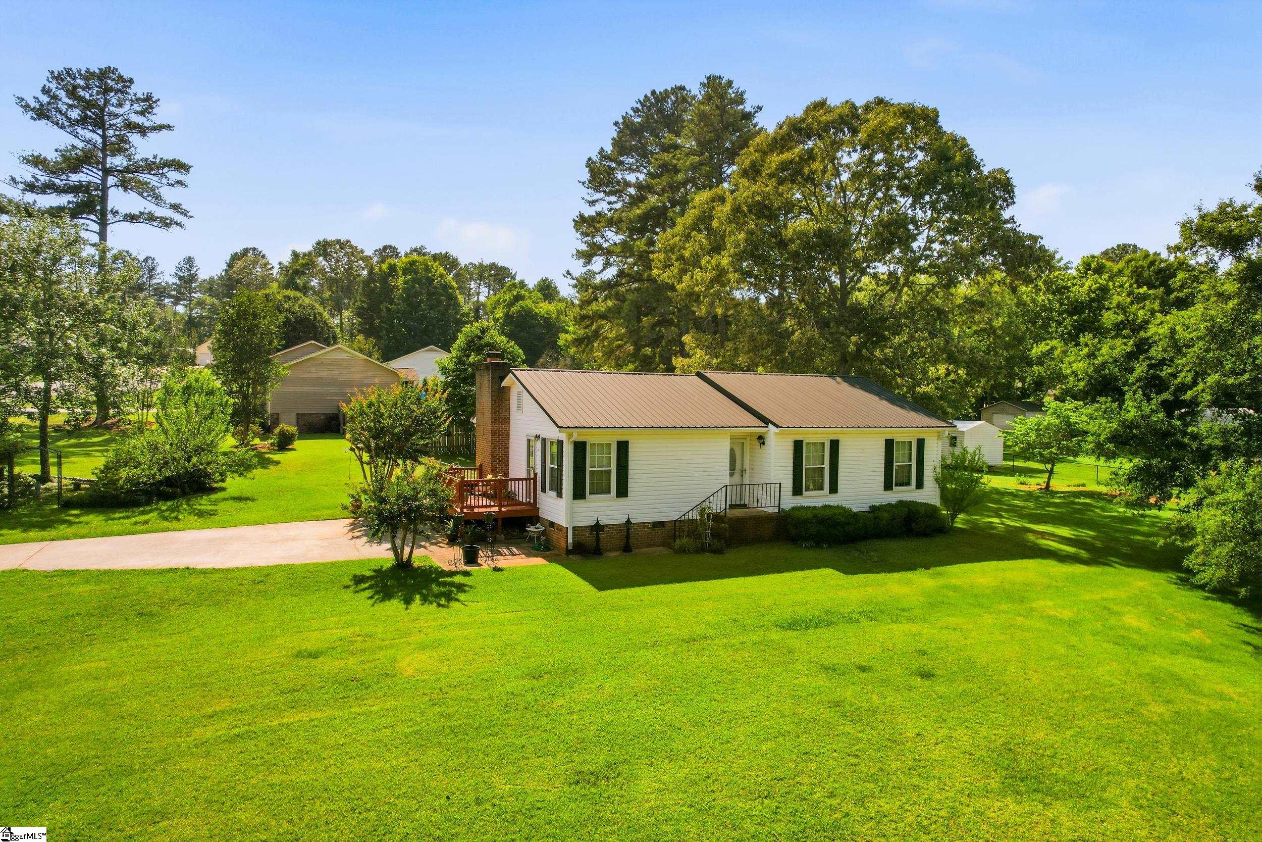 100 Elm Court Easley, SC 29642 - Photo 27 of 35