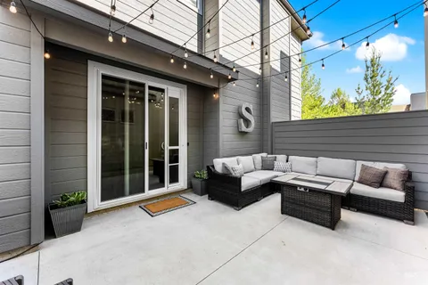 $720,000 | 4471 East Parkcenter Boulevard, Boise, ID 83716