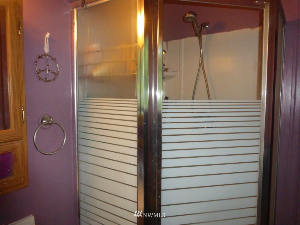 909 Maple Street Everett, WA 98201 - Photo 7 of 13 Gallery Image 7