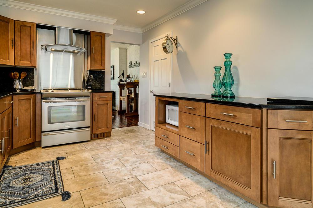 2766 Redding Road Columbus, OH 43221 - Photo 10 of 35 Gallery Image 10