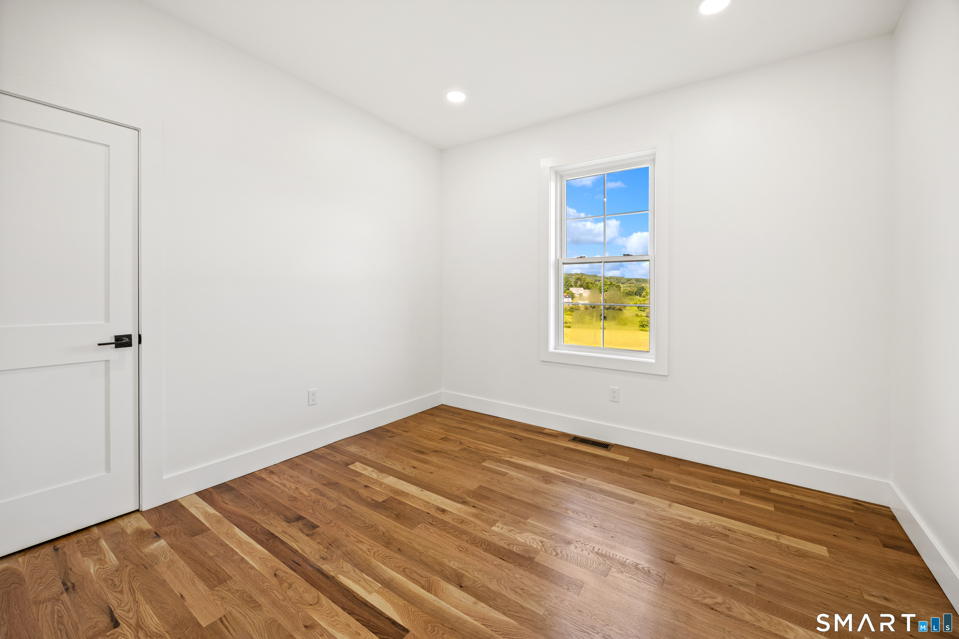 191 Northfield Road Watertown, CT 06795 - Photo 14 of 40 Gallery Image 14