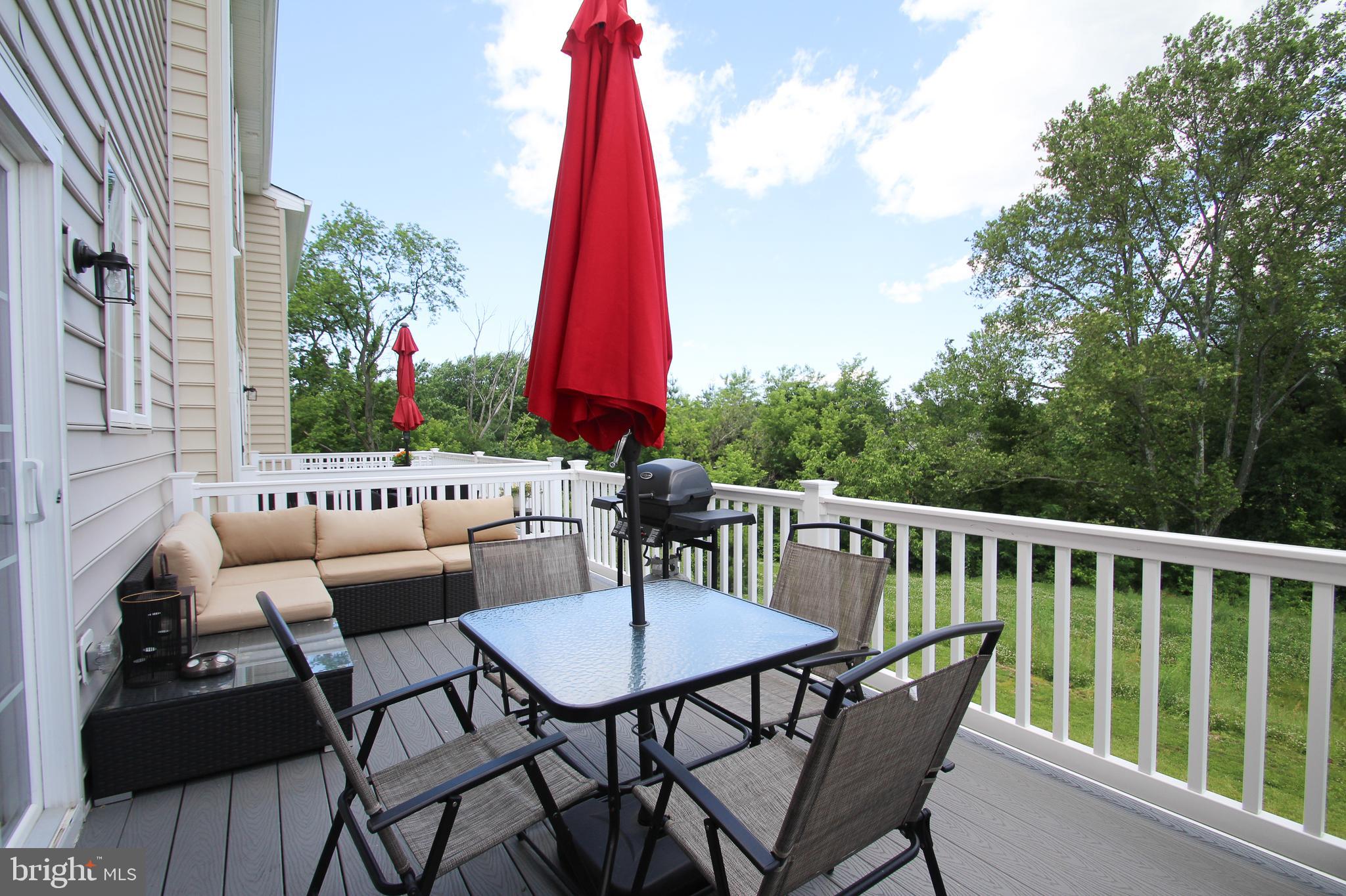 2519 Marvine Avenue Drexel Hill, PA 19026 - Photo 12 of 27 Deck