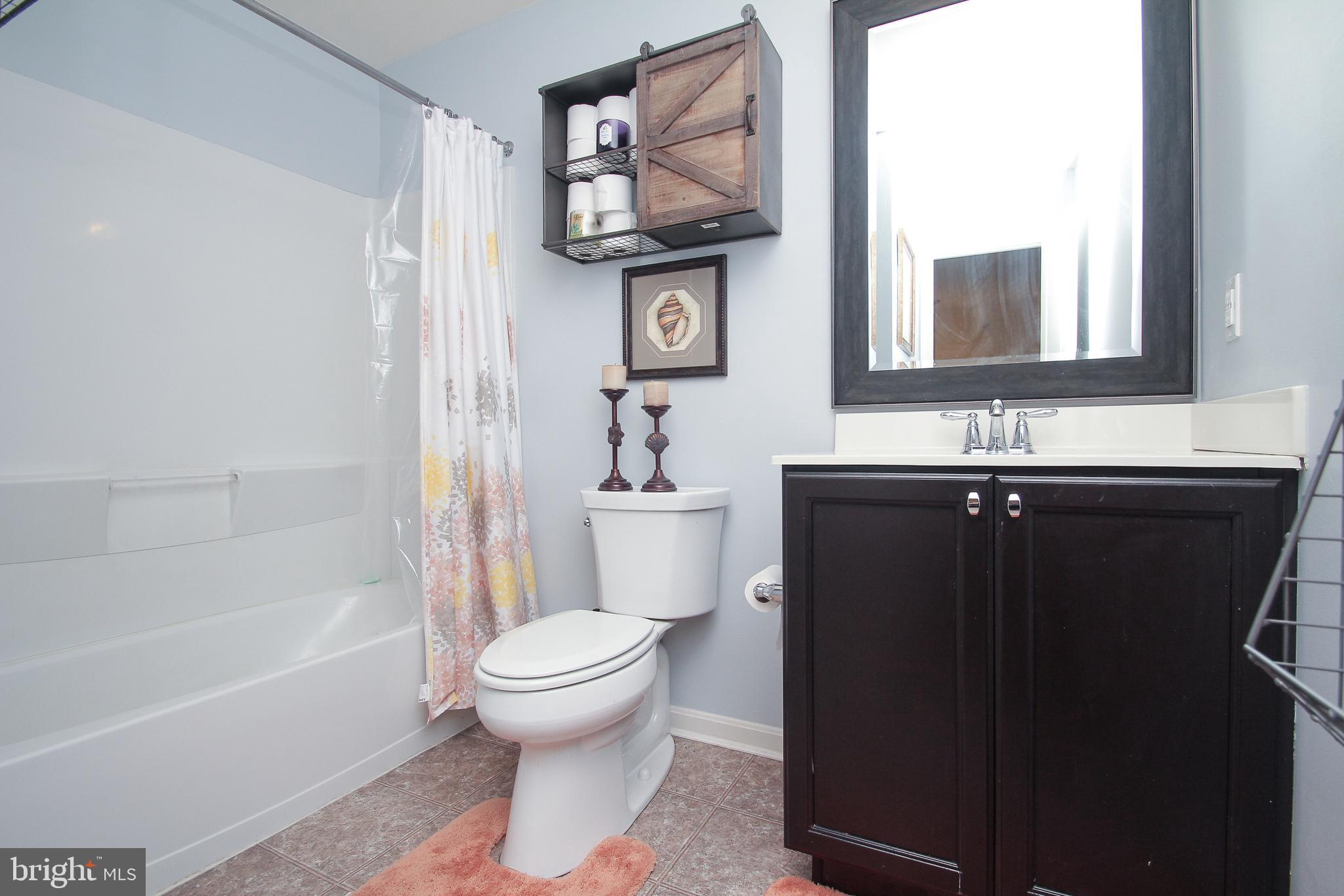 2519 Marvine Avenue Drexel Hill, PA 19026 - Photo 17 of 27 Hall Bath