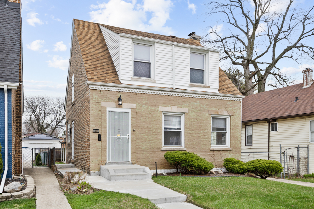 8435 South Cregier Avenue Chicago, IL 60617 - Photo 1 of 24