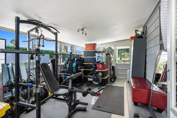 $284,900 | 74 Vía Minorca, Cathedral City, CA 92234