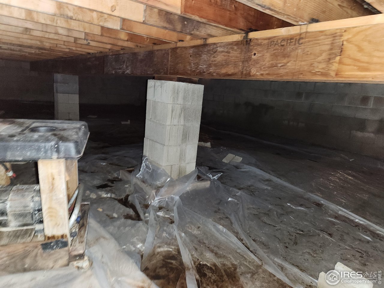 963 Crystal Mountain Road Bellvue, CO 80512 - Photo 17 of 27 Gallery Image 17