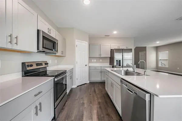 $2,800 | 12857 Tannencrest Drive, Riverview, FL 33579