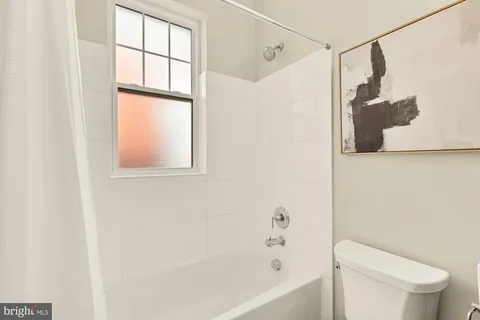 $330,000 | 315 G Street Northeast, Unit 303, Washington, DC 20002