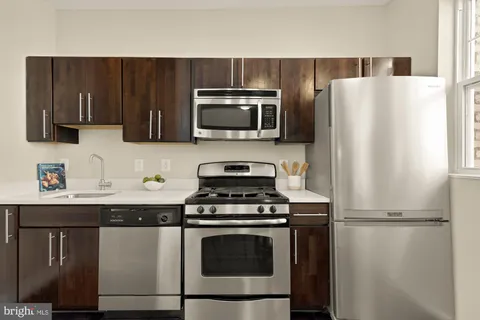$330,000 | 315 G Street Northeast, Unit 303, Washington, DC 20002