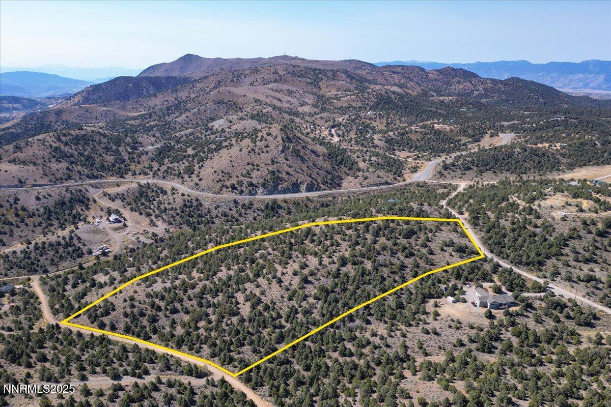 4760 Livery Road Reno, NV 89521 - Photo 16 of 41 an aerial view of mountain and mountain view
