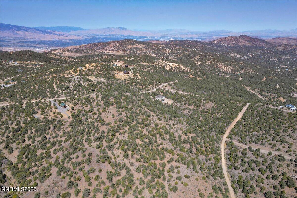 4760 Livery Road Reno, NV 89521 - Photo 8 of 41 a view of city and mountain